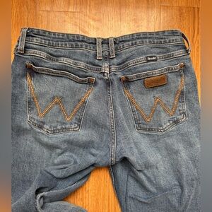 Women’s Wrangler Jeans